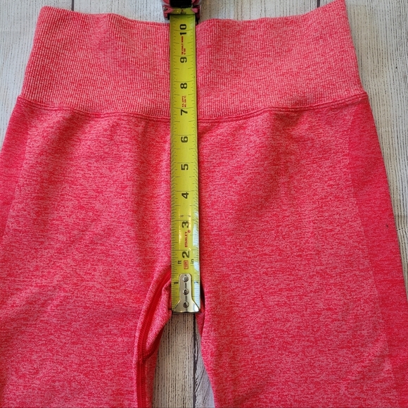 Victoria's Secret PINK •Size Small• Red Seamless Leggings - Picture 6 of 10